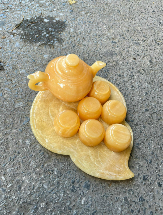 Bộ ấm chén đá Ngọc Hoàng Long 3